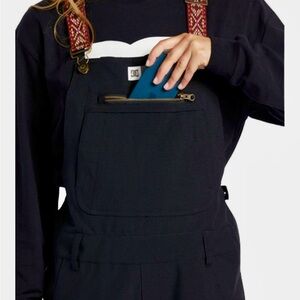 NWT Women's DC Crusade Bib Ski Snowboard Overalls Pants Size XL